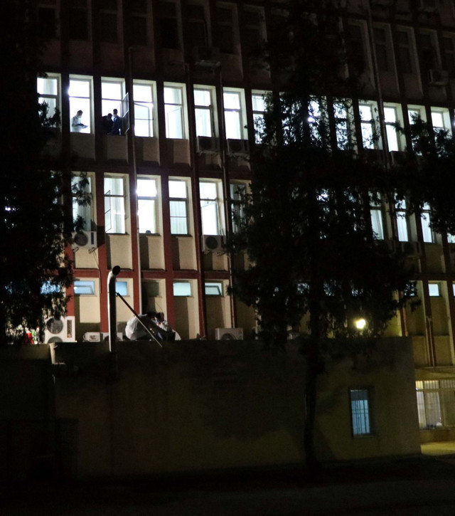 Gaziantep'te hastane odasının penceresinden atlayıp, intihar etti - Resim: 0