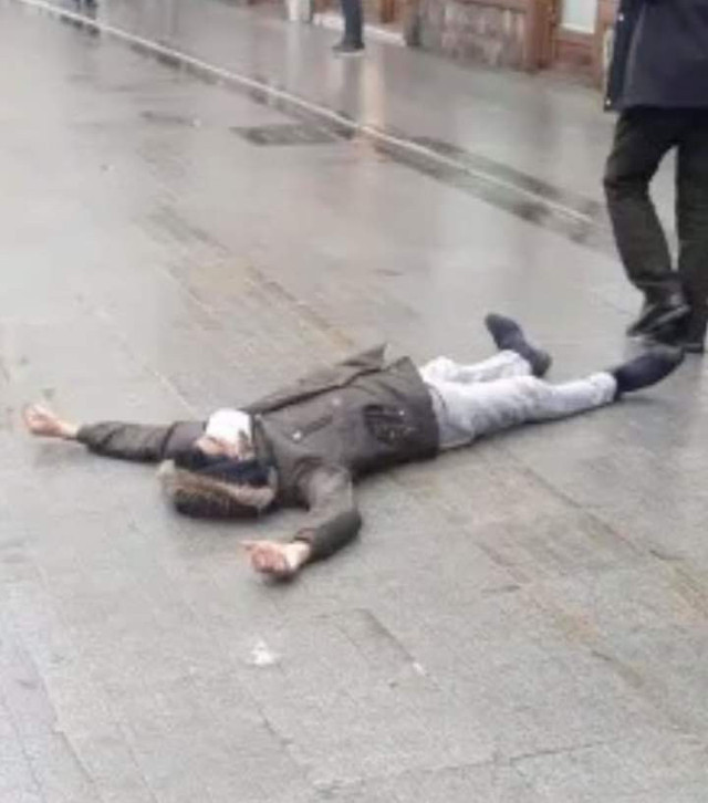 Ağrı'da maskeli kişi yere yığılınca Corona virüs paniği yaşandı - Resim: 0