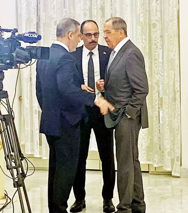 Dünyanın en gizemli üç insanı Soçi'de hararetli hararetli ne konuştu? Hakan Fidan, Sergey Lavrov ve İbrahim Kalın... - Resim: 0