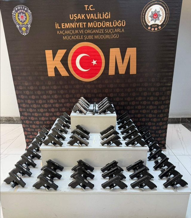 Yolcu otobüsünde bagajdaki valizlerde bulundu! - Resim: 0