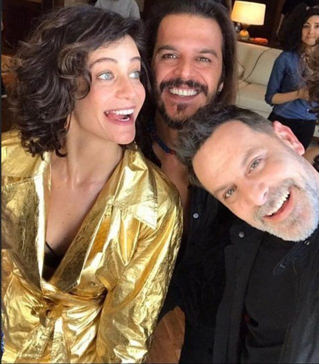 Dilli kareler her yerde! Berrak Tüzünataç sosyal medyayı salladı! - Resim: 2