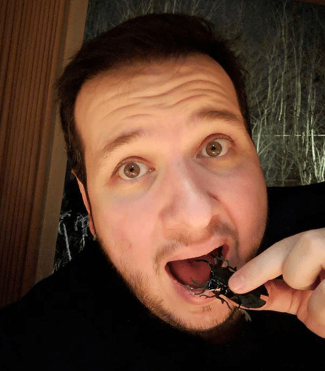 Şahan Gökbakar 2 bin 500 TL'lik böcek yedi! Sosyal medya karıştı  - Resim: 3