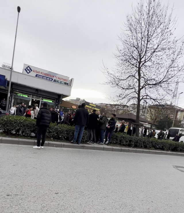 Esenyurt’ta 15 yaşındaki kızın düğününe polis baskını! Gözaltına alınanlar var - Resim: 2