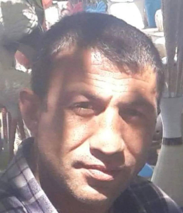 İzmir’de Karşıyaka tribün lideri Dobo Metin lakaplı Metin Arslan silahlı saldırıda öldürüldü - Resim: 1