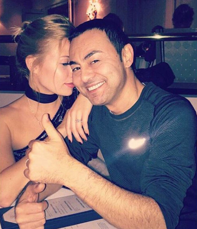 Serdar Ortaç'tan kafaları karıştıran Chloe Loughnan paylaşımı!  - Resim: 3