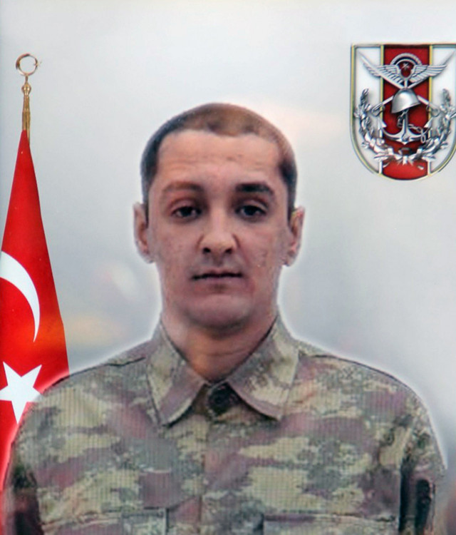 Muğla şehidini son yolculuğuna uğurladı - Resim: 0