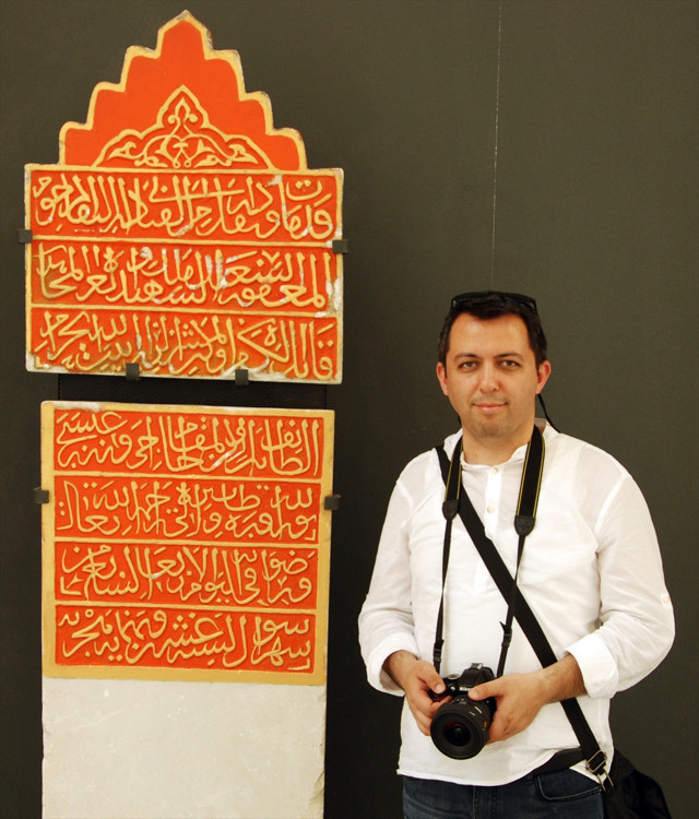 Limni Adası'ndaki Niyazi Mısri'nin türbesi yıktırılıp üzerine market inşa edilmiş - Resim: 0