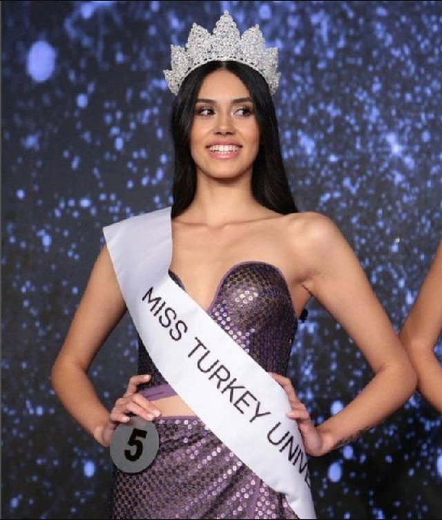 Miss Turkey 2022'de Türkiye'nin en güzel kızı belli oldu! İşte 2022 Türkiye güzellik kraliçesi - Resim: 5