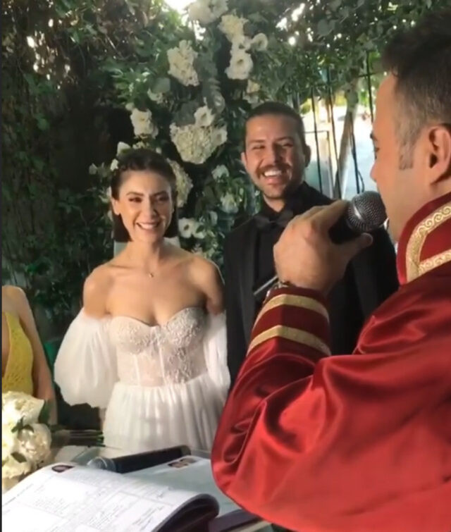 Fulya Zenginer kaç yaşında  eşi Kuntay Tarık Evren kimdir ne iş yapıyor? - Resim: 0