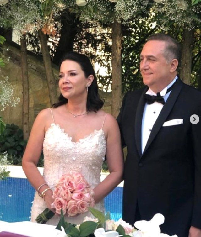 Kızının düğününde ortaya çıkmıştı! Acun Ilıcalı'nın eski eşi evlendi! - Resim: 2