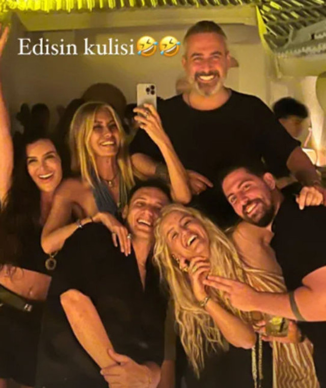 Tolga Akış küfür ederek paylaştı! Oğuzhan Koç ve Demet Özdemir'in düğününde çekilen o kare gündem oldu - Resim: 2