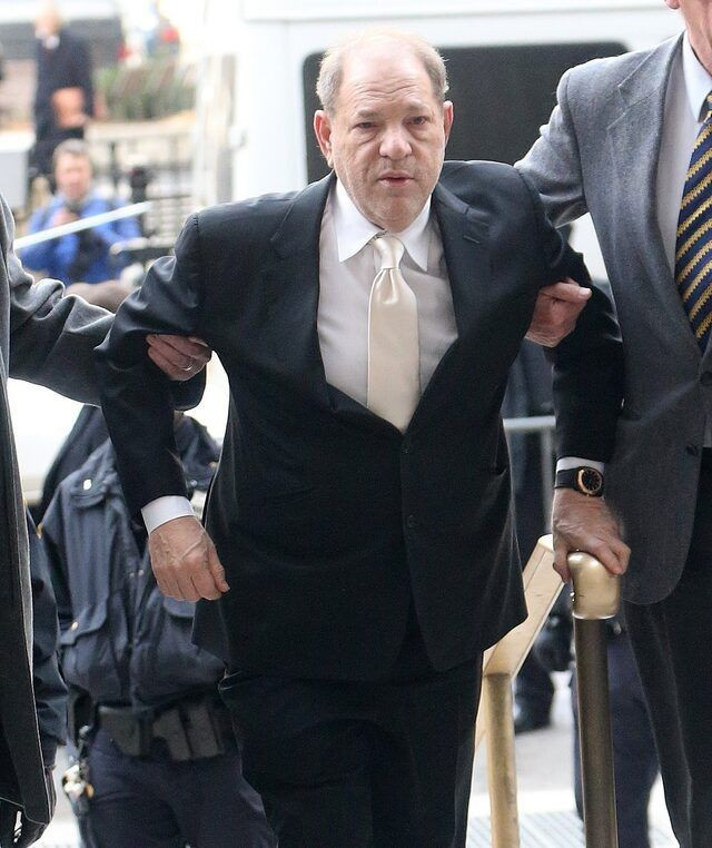 Onlarca tecavüz taciz suçuyla yargılanan yapımcı Harvey Weinstein hakim karşısında - Resim: 2