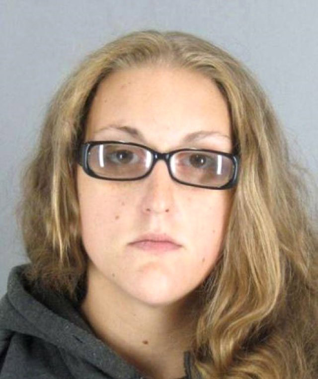 Cani kadın iş yerinde doğurduğu bebeğini klozette öldürmeye çalışrtı! - Resim: 1