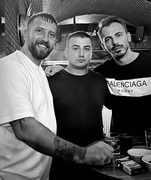 Bursa’da gece kulübünde 'gürültü' kavgası! Güvenlik görevlisi hepsini vurdu! 1 ölü 3 yaralı - Resim: 0