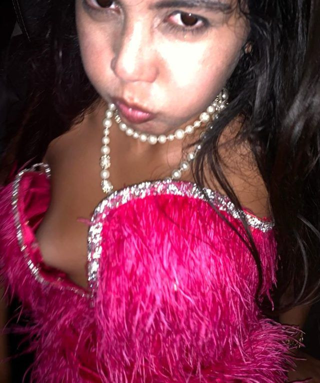 Bahar Candan göğsünün göründüğü kareleri paylaşınca olanlar oldu! Tepki topladı - Resim: 3