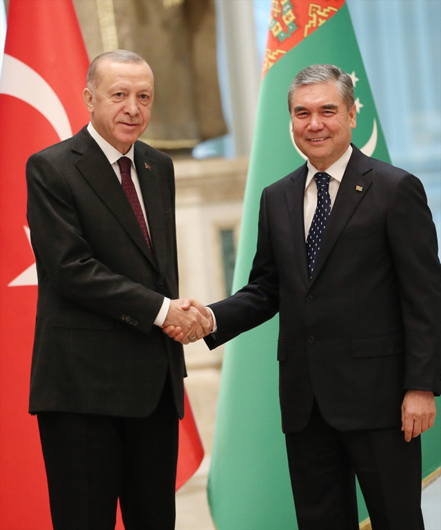 Cumhurbaşkanı Erdoğan Türkmenistan'da İkili anlaşmalar imzalandı - Resim: 1