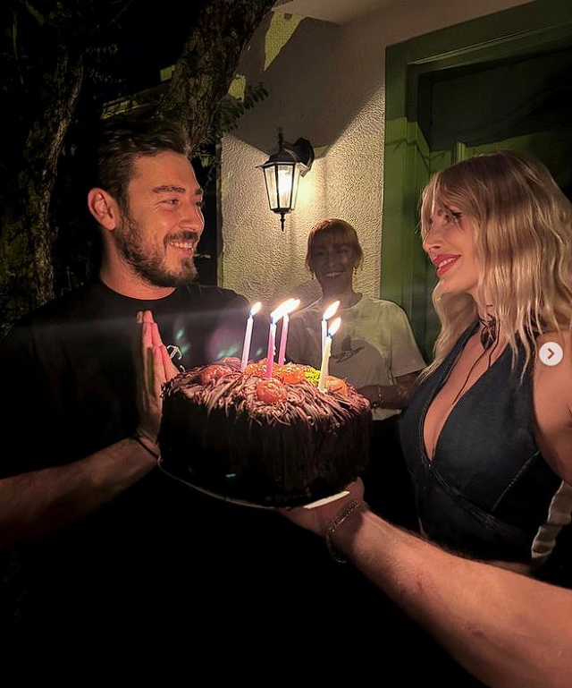 Hande Sarıoğlu gönlünü kokoreççiye kaptırmış! Sarıoğlu'nun sevgilisi bakın kim çıktı - Resim: 4