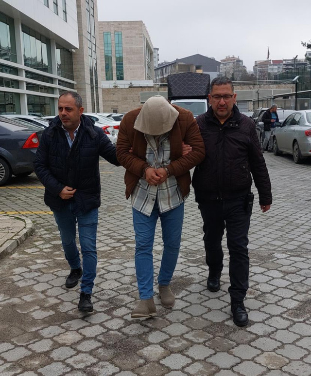 Depremzedenin bileziklerini çalıp sattı! Eski uzman çavuş tutuklandı - Resim: 2