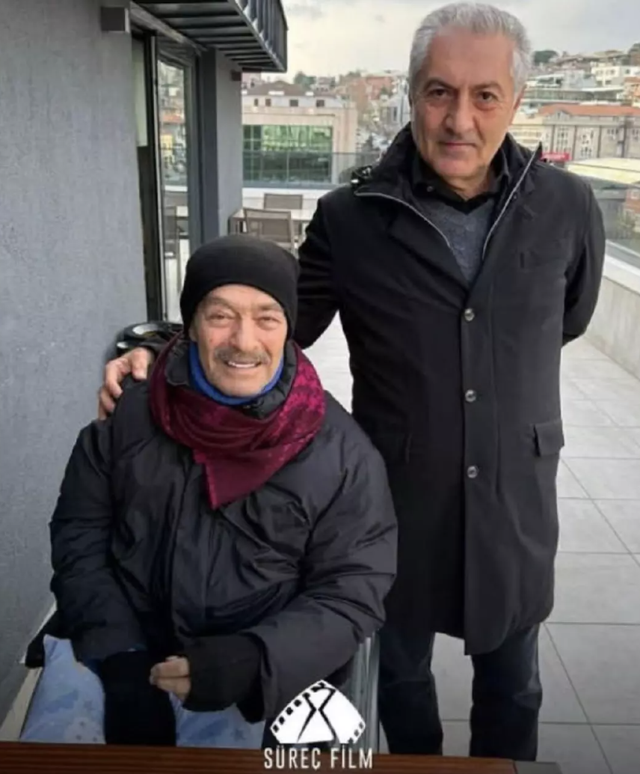 Aylarca yoğun bakımda kalmıştı! Kadir İnanır'ın son hali ortaya çıktı - Resim: 0