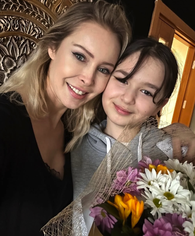 İbrahim Tatlıses'in kızı kocaman oldu, okulun ilk gününden paylaştı! - Resim: 0