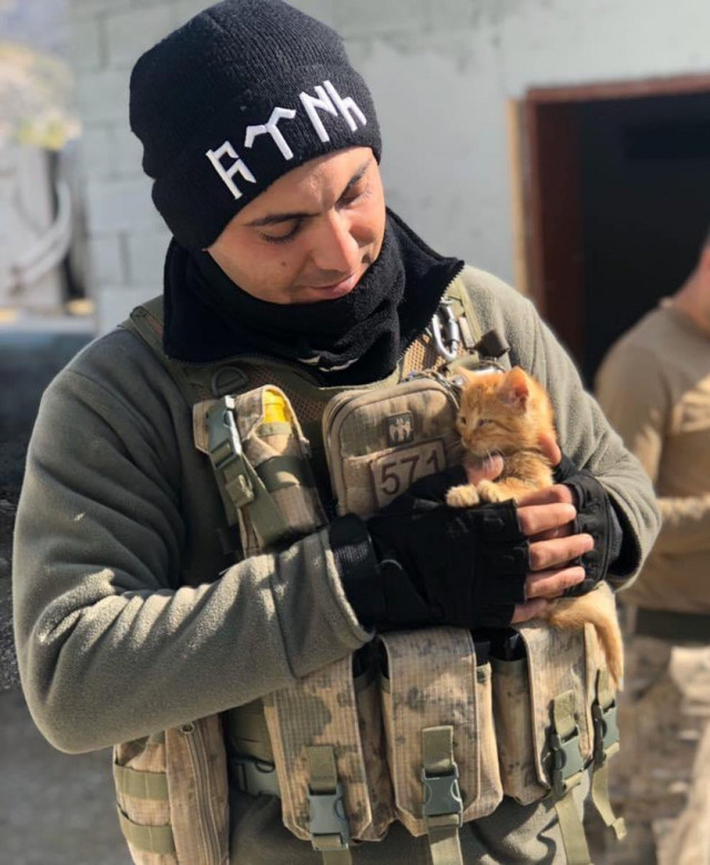 Siirt'te terör örgütü PKK'ya yönelik operasyonda uzman çavuş şehit oldu - Resim: 0