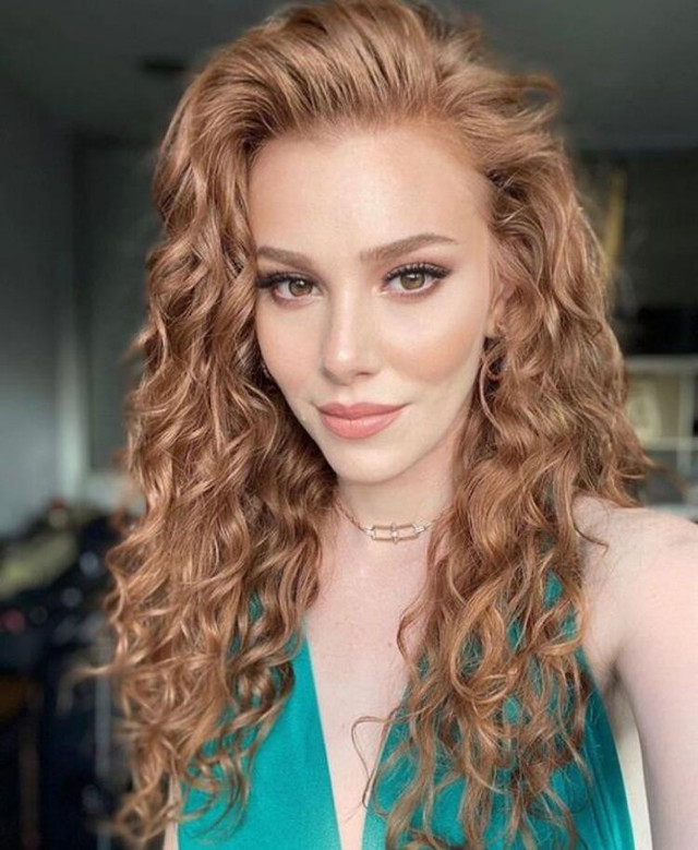 Ekranlara geri dönüyor! İşte Elçin Sangu'nun yeni projesi! - Resim: 0