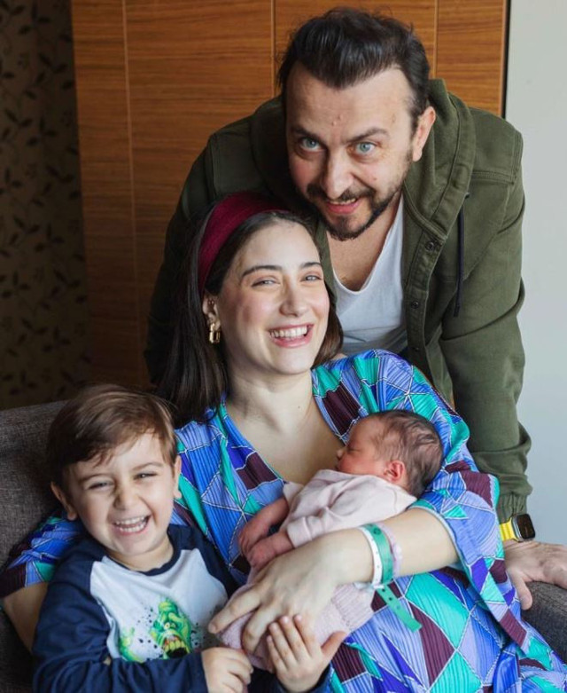 Oyuncu Hazal Kaya, 14 Mayıs seçimlerinde tarafını belli etti - Resim: 1