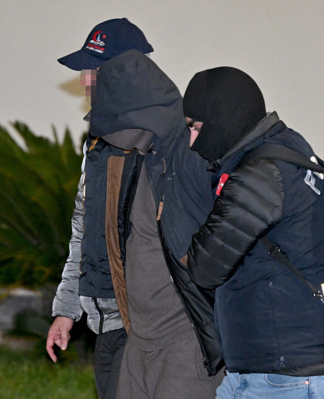 İspanya'da yakalanmıştı! Uyuşturucu baronu Atilla Önder Türkiye'de! Cezaevine gönderildi - Resim: 3