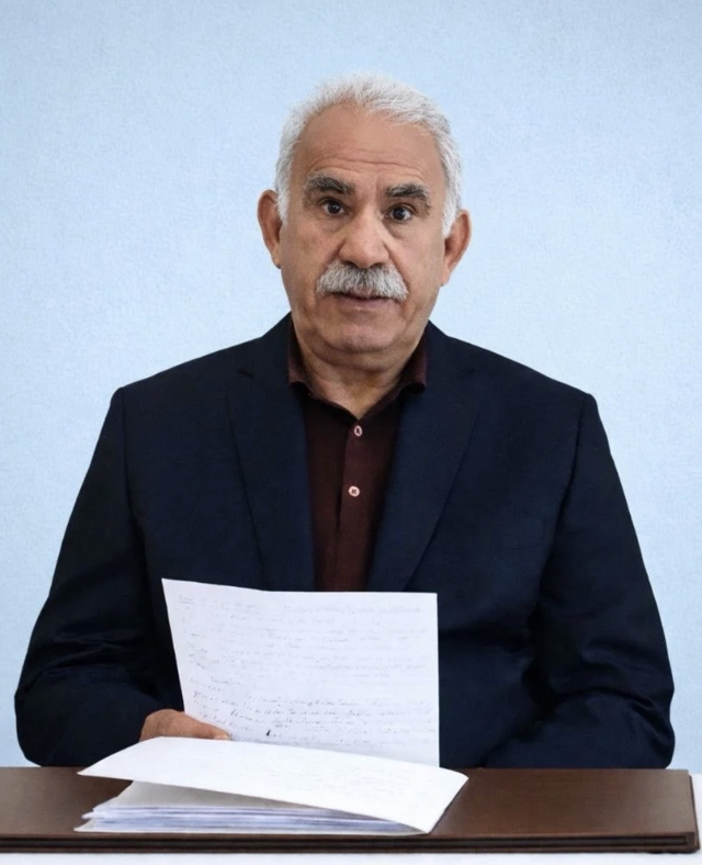 PKK lideri Abdullah Öcalan'ın yeni fotoğrafı paylaşıldı - Resim: 0