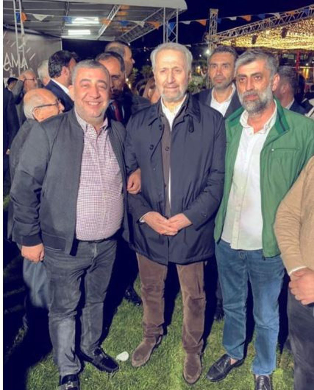 Eski ekonomi bakanı sosyal medyada gündem oldu; Zafer Çağlayan'ın son hali konuşuluyor - Resim: 0