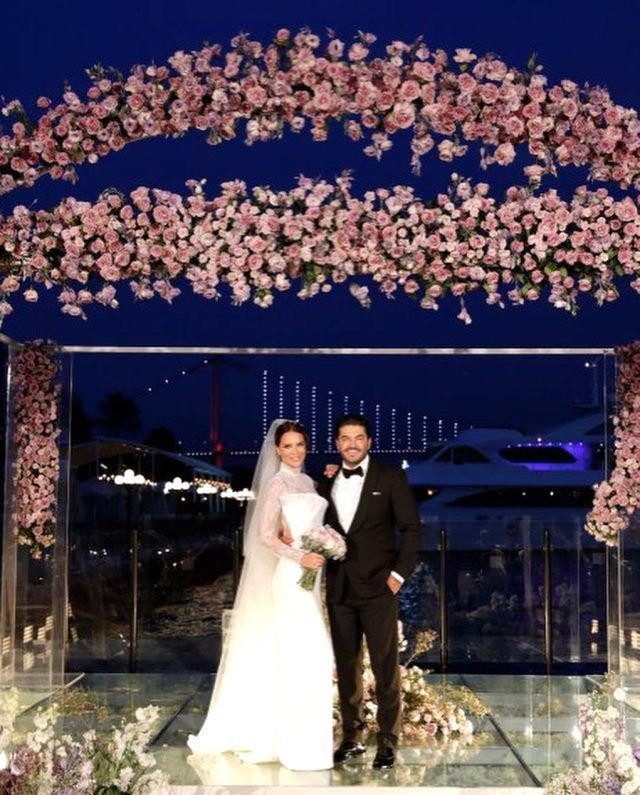 Ebru Şallı'dan evlilik itirafı! Uğur Akkuş evlilik sözleşmesi imzalatmış - Resim: 4