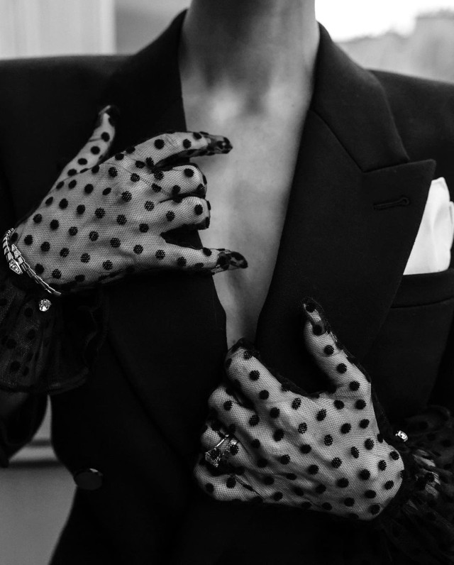 Demet Özdemir balkondan paylaştı, takipçileri mest oldu! "Böyle bir şey yok abi yaaa" - Resim: 9