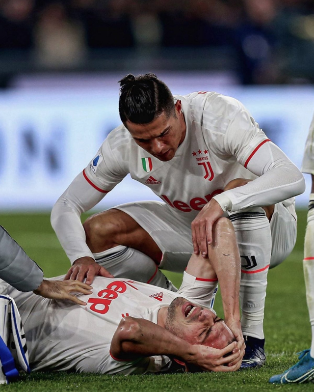 Cenk Tosun şoku! EURO 2020'yi kaçıracak - Resim: 1