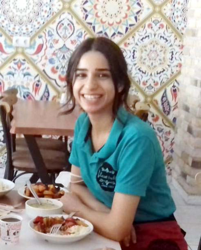 Şanlıurfa'da dehşete düşüren olay! Para vermeyen kız kardeşinin boğazını kesti - Resim: 0