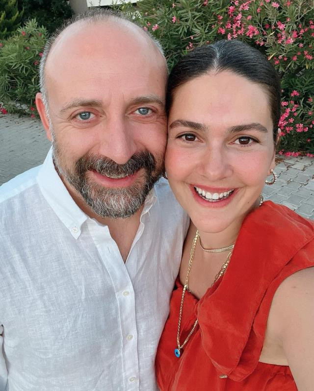 Bergüzar Korel "bu net bir dramdır" diyerek sitem etti! Kızıyla videosu sosyal medyayı salladı - Resim: 4