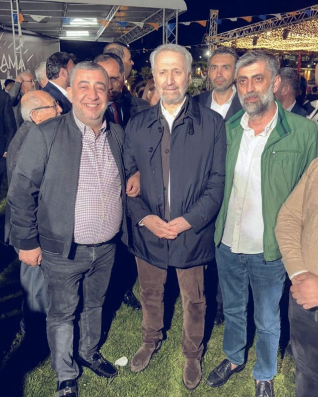 Zafer Çağlayan kaç yaşında, aslen nereli? Zafer Çağlayan şimdi ne yapıyor? - Resim: 0