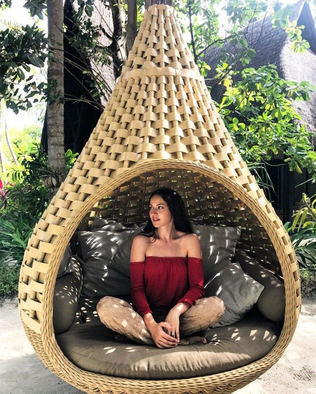 Fahriye Evcen sosyal medyanın diline düştü! - Resim: 4