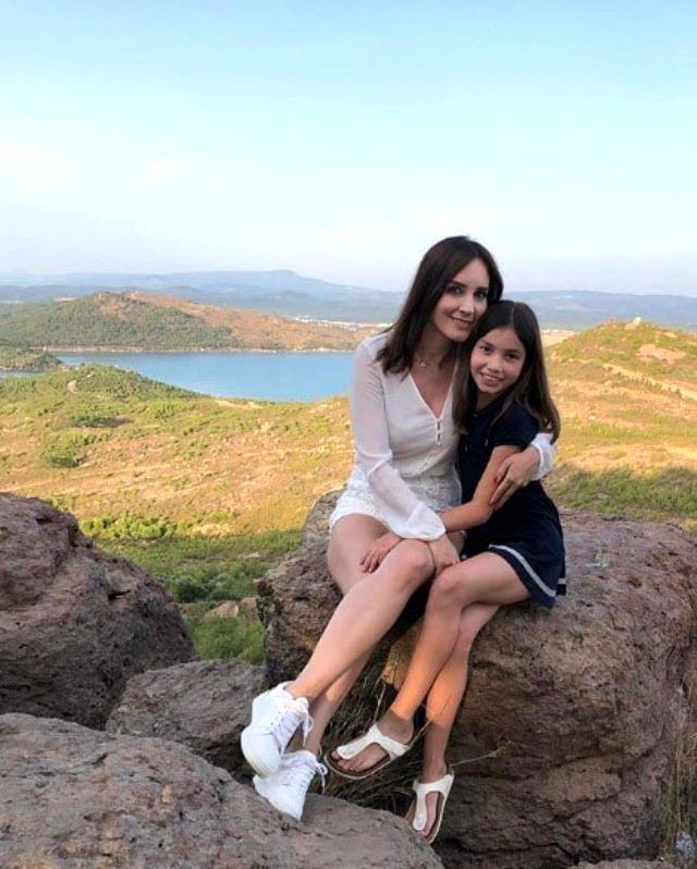 Nazlı Çelik'in bayram paylaşımı büyüledi - Resim: 4