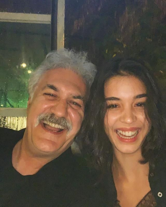 Tamer Karadağlı'dan 30 yaş küçük sevgilisi Iraz Yıldız'lı ilk hamle! Resmen ilan etti - Resim: 1