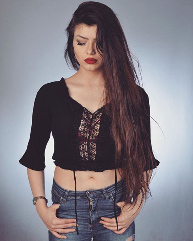 Simge Barankoğlu'ndan bir garip bakirelik açıklaması! Her şey babası içinmiş - Resim: 4