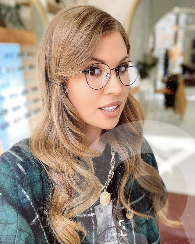 Maria Gladkikh gazeteci yaş kaç Maria Gladkikh babası kimdir - Resim: 1