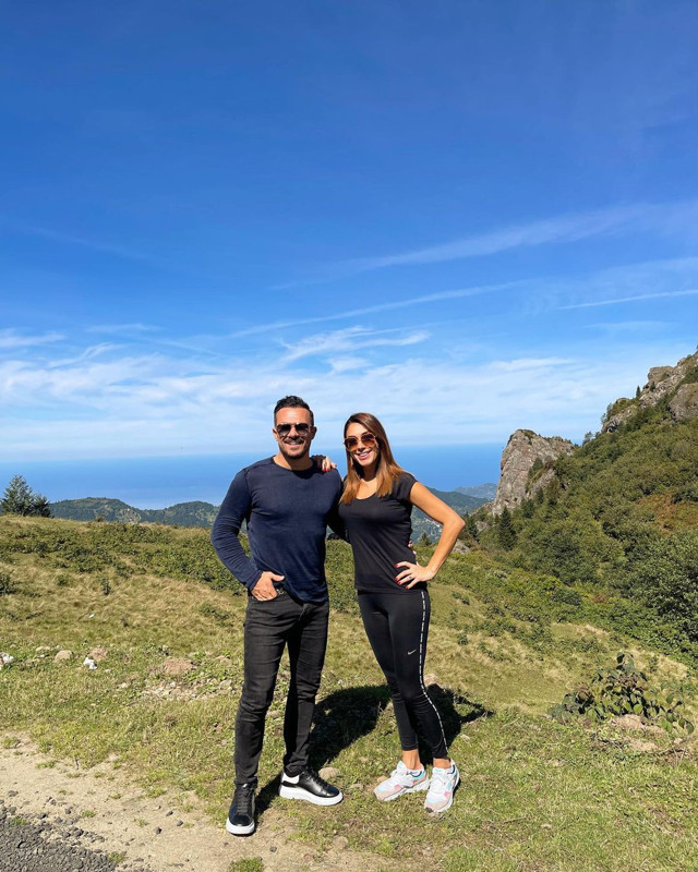 Zuhal Topal'ın 1700 metredeki aşk fotoğrafı olay oldu! "Ha şöyle mutfaktan çıkmışsınız" - Resim: 3