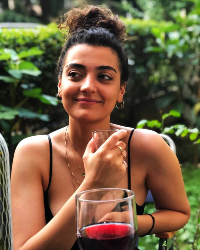 Camdaki Kız’ın güzel oyuncusu Merve Polat'ı hiç böyle görmediniz! İddialı pozları sosyal medyayı salladı - Resim: 0