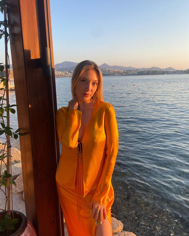 Kusursuz fiziğiyle nefes kesiyordu! Mehmet Ali Erbil'in kızı Yasmin Erbil'in itirafı olay oldu - Resim: 6