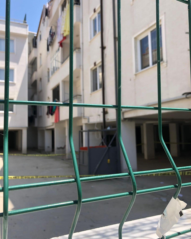 Bursa'da taziye evinde asansör faciası! Çok sayıda ölü ve yaralı var - Resim: 0
