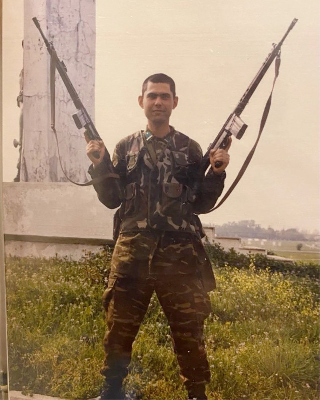 Özgür Özel'in bedelli çıkışı sonrası sosyal medyanın konuştuğu fotoğraf - Resim: 1