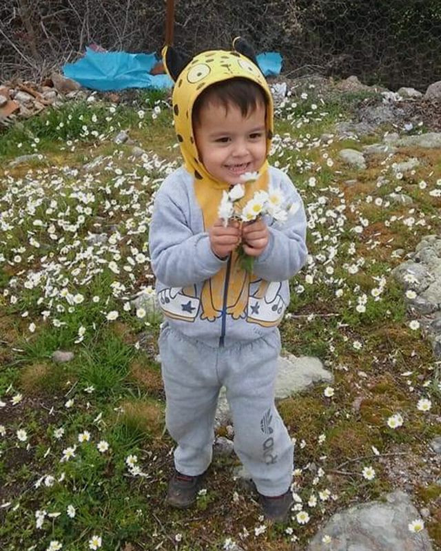 İzmir'de arabada bırakılan çocuk yanarak can verdi - Resim: 4