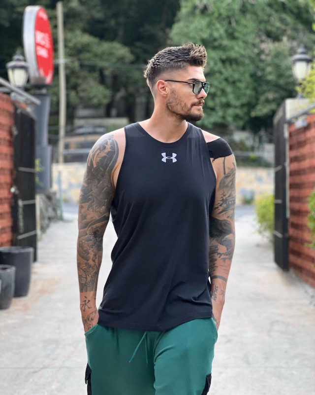 Mahsun Kırmızıgül'ün Prestij Meselesi filmi kadrosuna Survivor'dan bomba isim! Piyasanın içinden geçmeye geliyor - Resim: 1