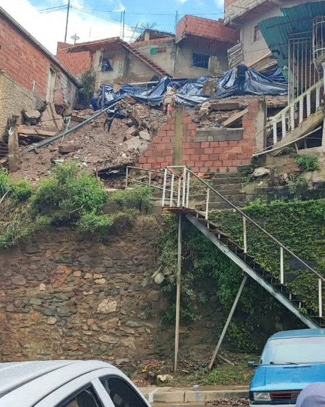 Venezuela’da facia! Toprak kayması sonucu çok sayıda ölü ve kayıp var! - Resim: 0