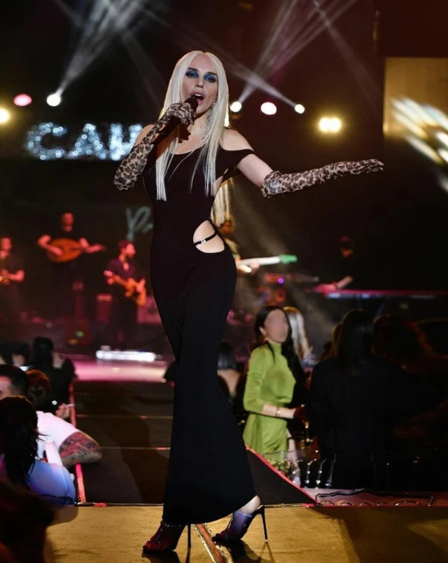 Bayramda iki gün sahne aldı, servet kazandı: Gülşen'in kazancı dudak uçuklattı! - Resim: 1